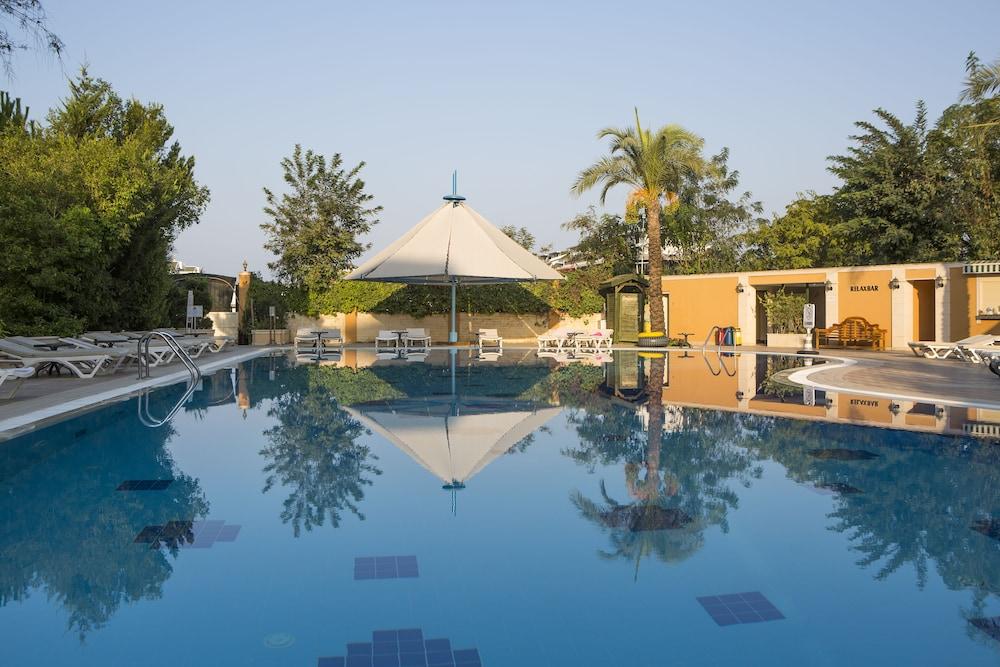Crystal Paraiso Verde Resort & Spa Bogazkent Εξωτερικό φωτογραφία