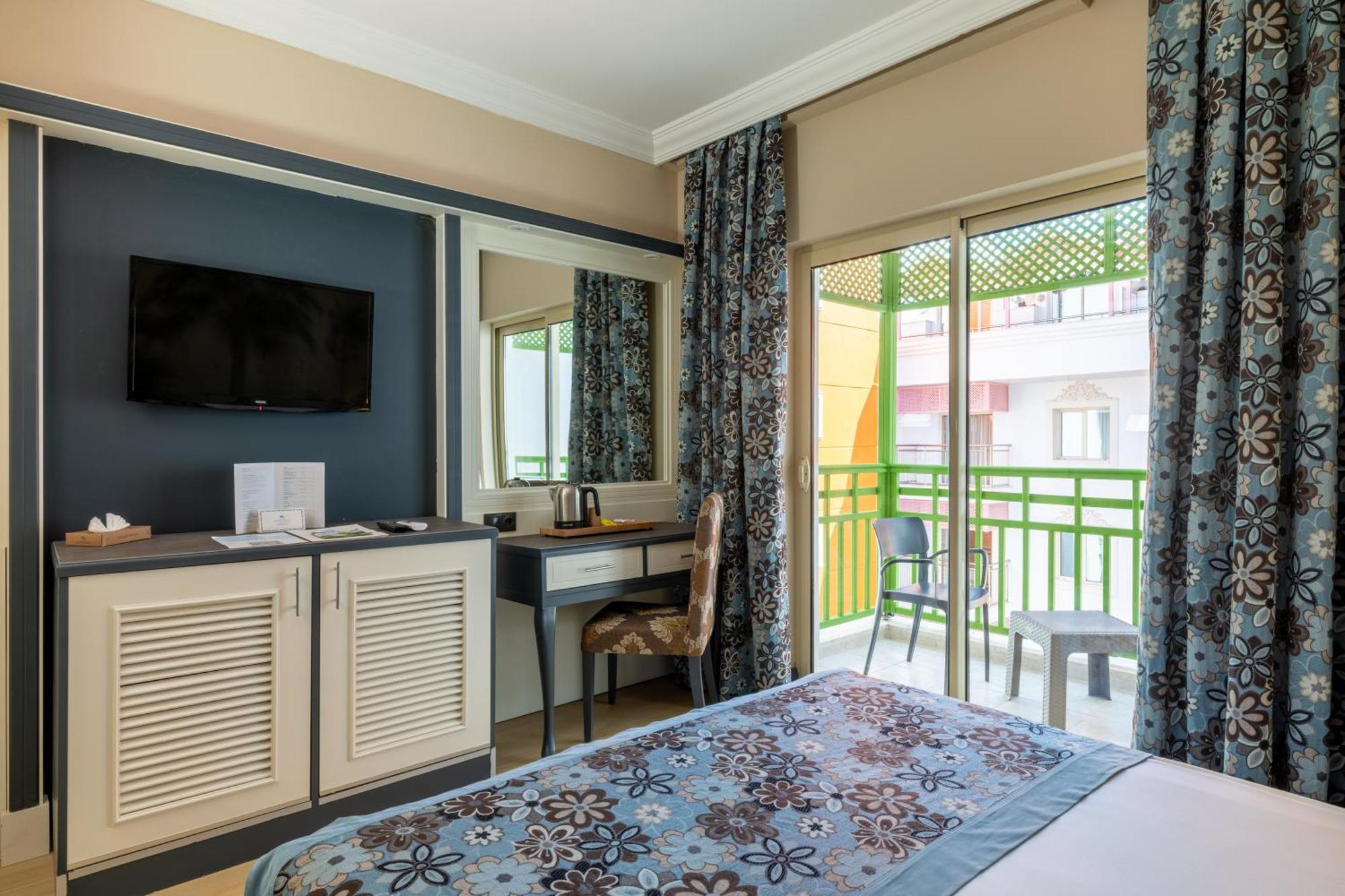 Crystal Paraiso Verde Resort & Spa Bogazkent Εξωτερικό φωτογραφία